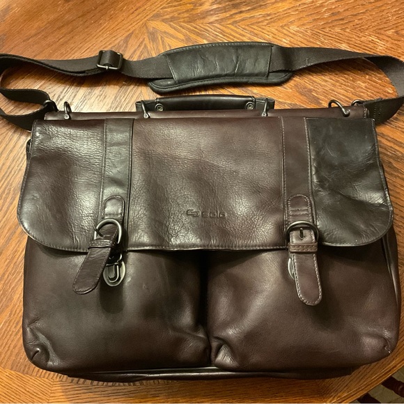 Solo Genuine Leather Multi Pocket Padded Computer Pocket Shoulder Crossbody Bag! - Picture 14 of 16